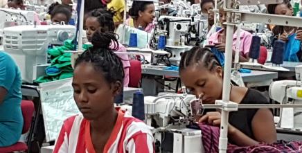 La CEA et l’UNFPA unissent leurs efforts pour faire du dividende démographique un levier de développement durable